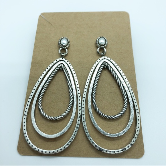 Silver Brighton Earrings - Picture 1 of 1